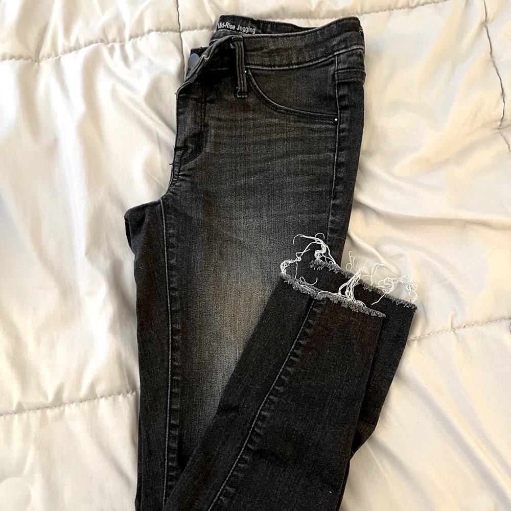 Mossimo Mid-rise Jeggings. Size 0/25R.